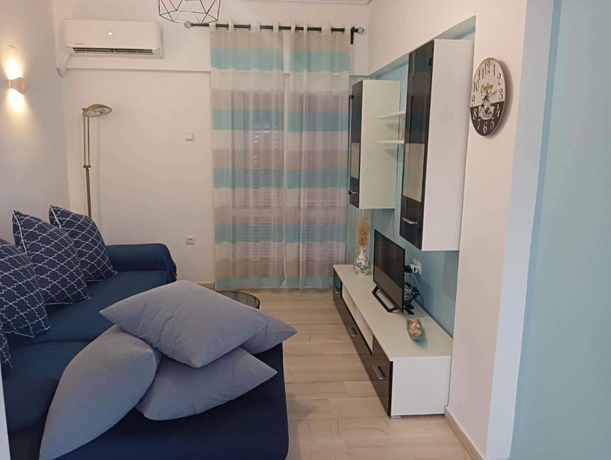 Apartment With Sea View Oropósz Kültér fotó