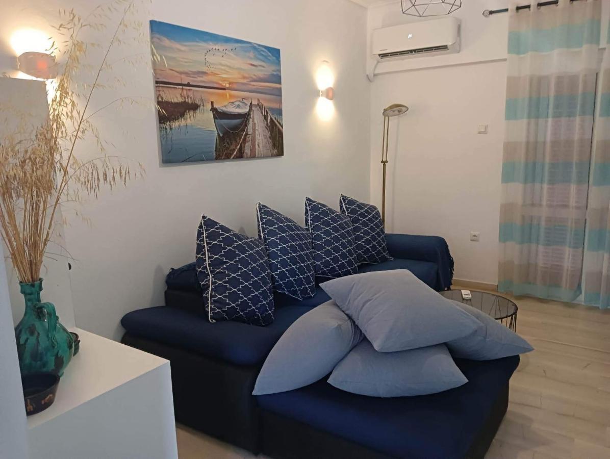 Apartment With Sea View Oropósz Kültér fotó